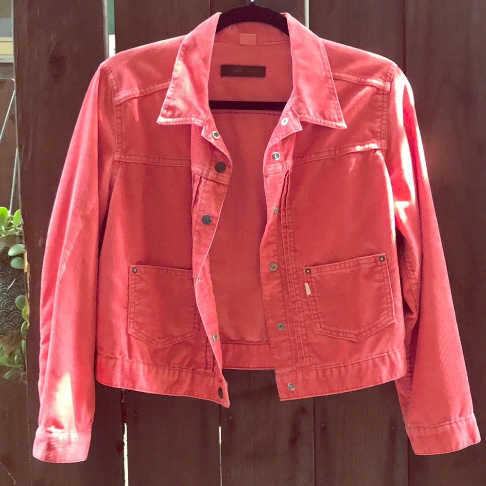 Vintage Levi’s corduroy cropped jacket